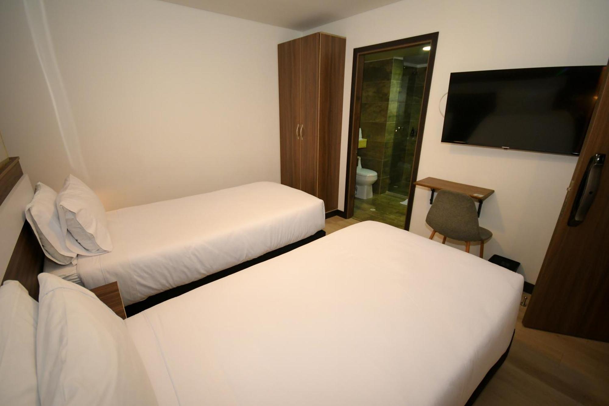 Hotel American Visa Boutique ボゴタ エクステリア 写真